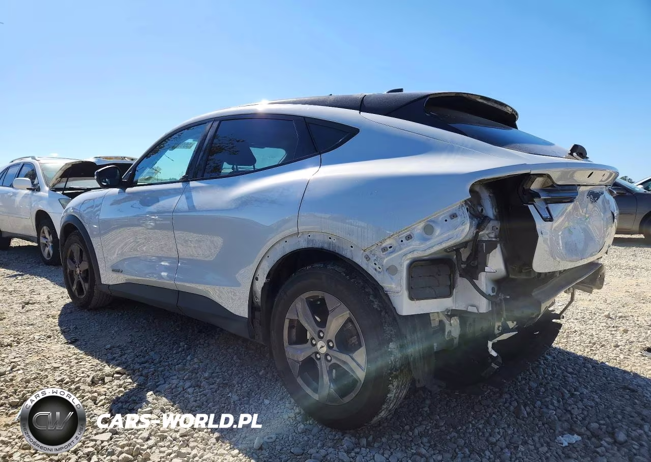 2023 Ford Mustang Mach-E Select VIN:3FMTK1R47PMA87207 - 2