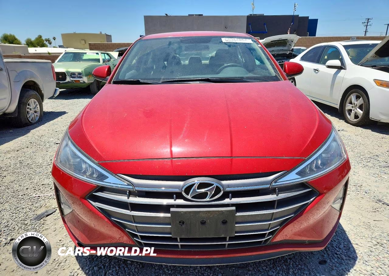 2019 Hyundai Elantra Se VIN:5NPD74LF2KH411183 - 5