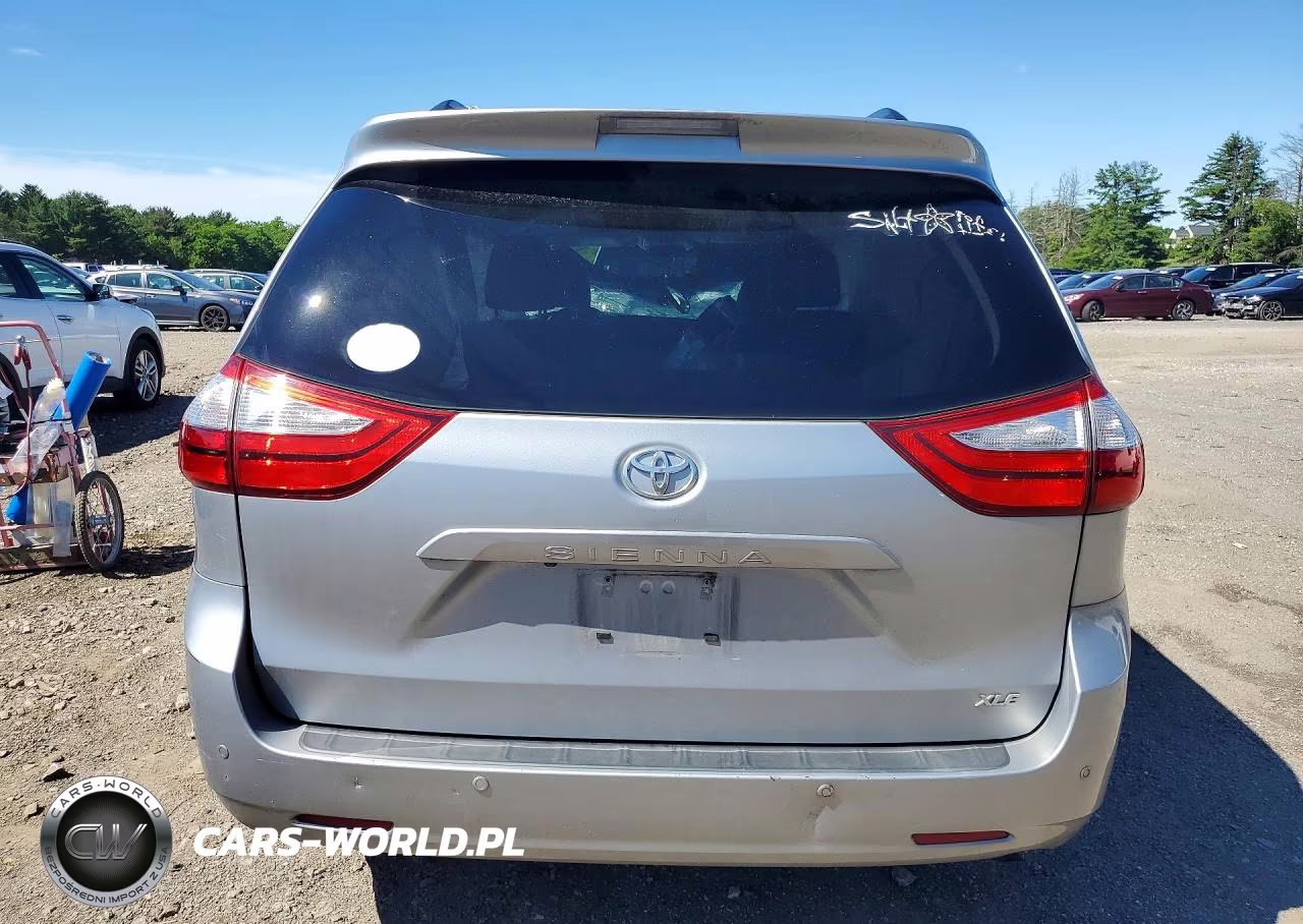 2017 Toyota Sienna Xle 8-Passenger VIN:5TDYZ3DC7HS812273 - 6