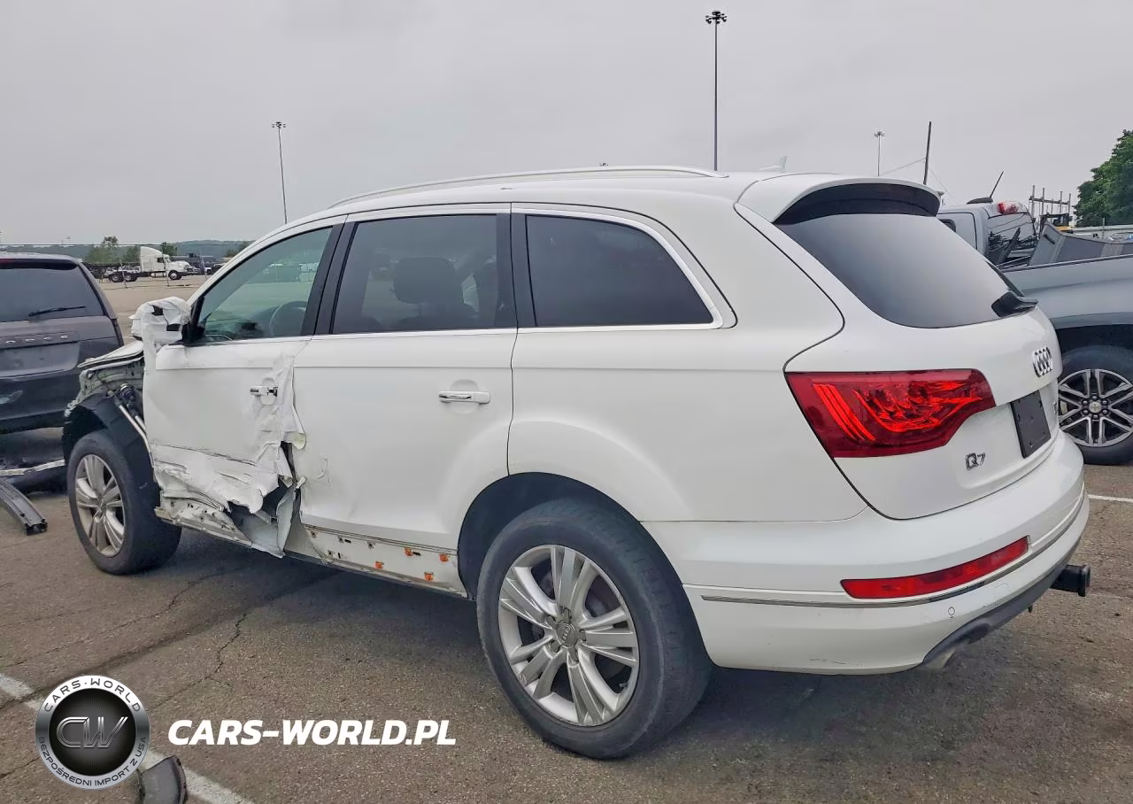2011 Audi Q7 Premium Plus VIN:WA1LMAFE0BD007840 - 2