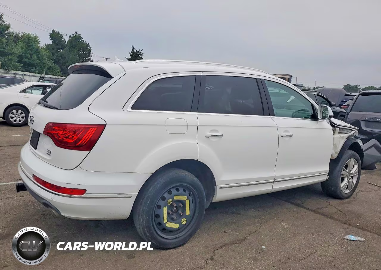 2011 Audi Q7 Premium Plus VIN:WA1LMAFE0BD007840 - 3