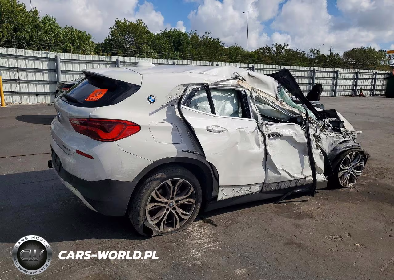 2018 BMW X2 Sdrive28I VIN:WBXYJ3C36JEJ75528 - 3