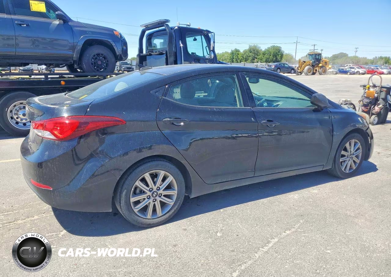 2014 Hyundai Elantra Se VIN:5NPDH4AE3EH500238 - 3