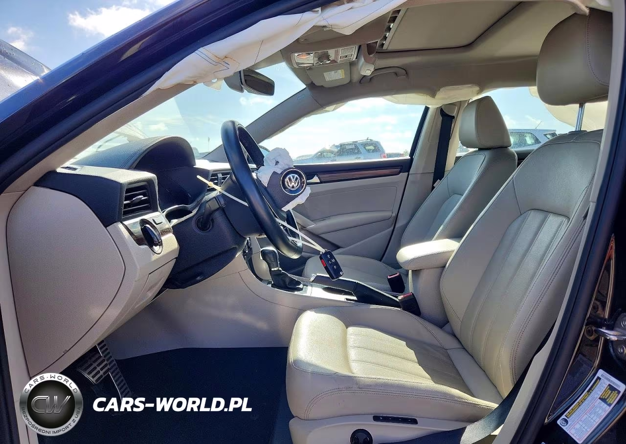 2020 Volkswagen Passat Sel VIN:1VWCA7A36LC012603 - 7