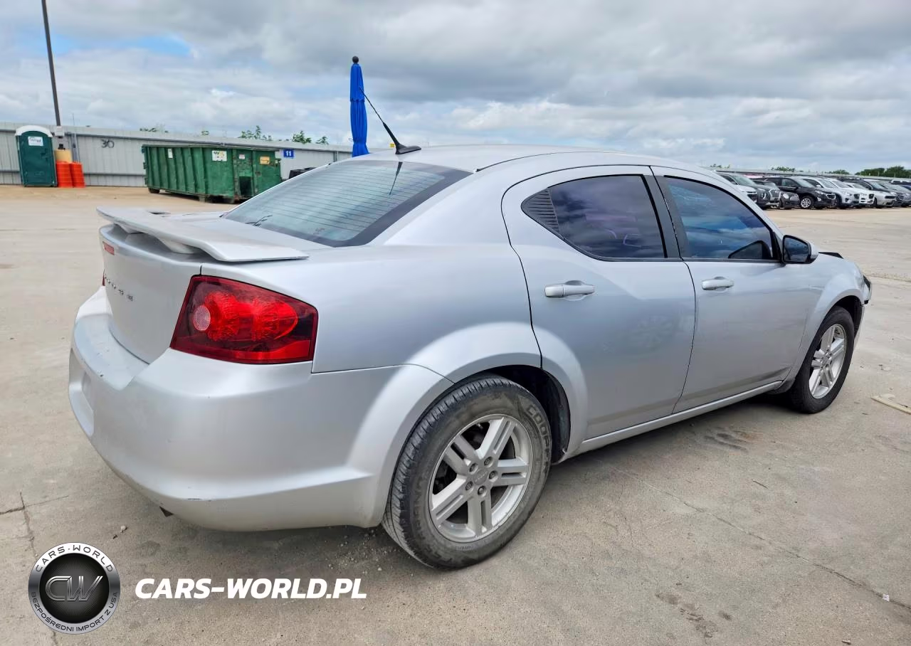 2011 Dodge Avenger Mainstreet VIN:1B3BD1FB3BN501998 - 3
