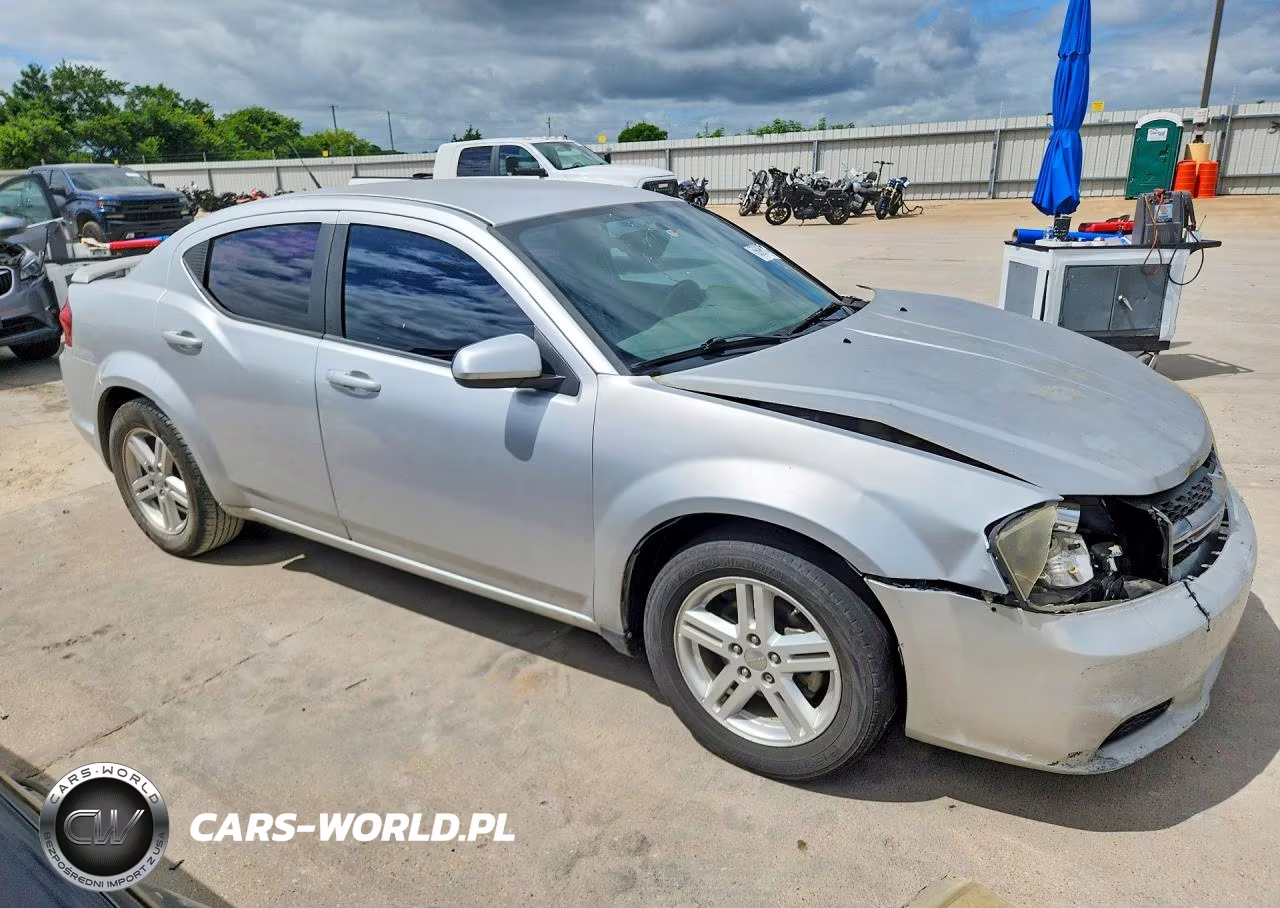 2011 Dodge Avenger Mainstreet VIN:1B3BD1FB3BN501998 - 4