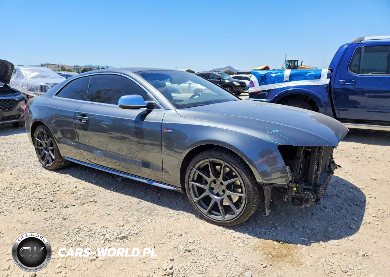2015 Audi S5 Premium Plus VIN:WAUCGAFR2FA030721 - 4