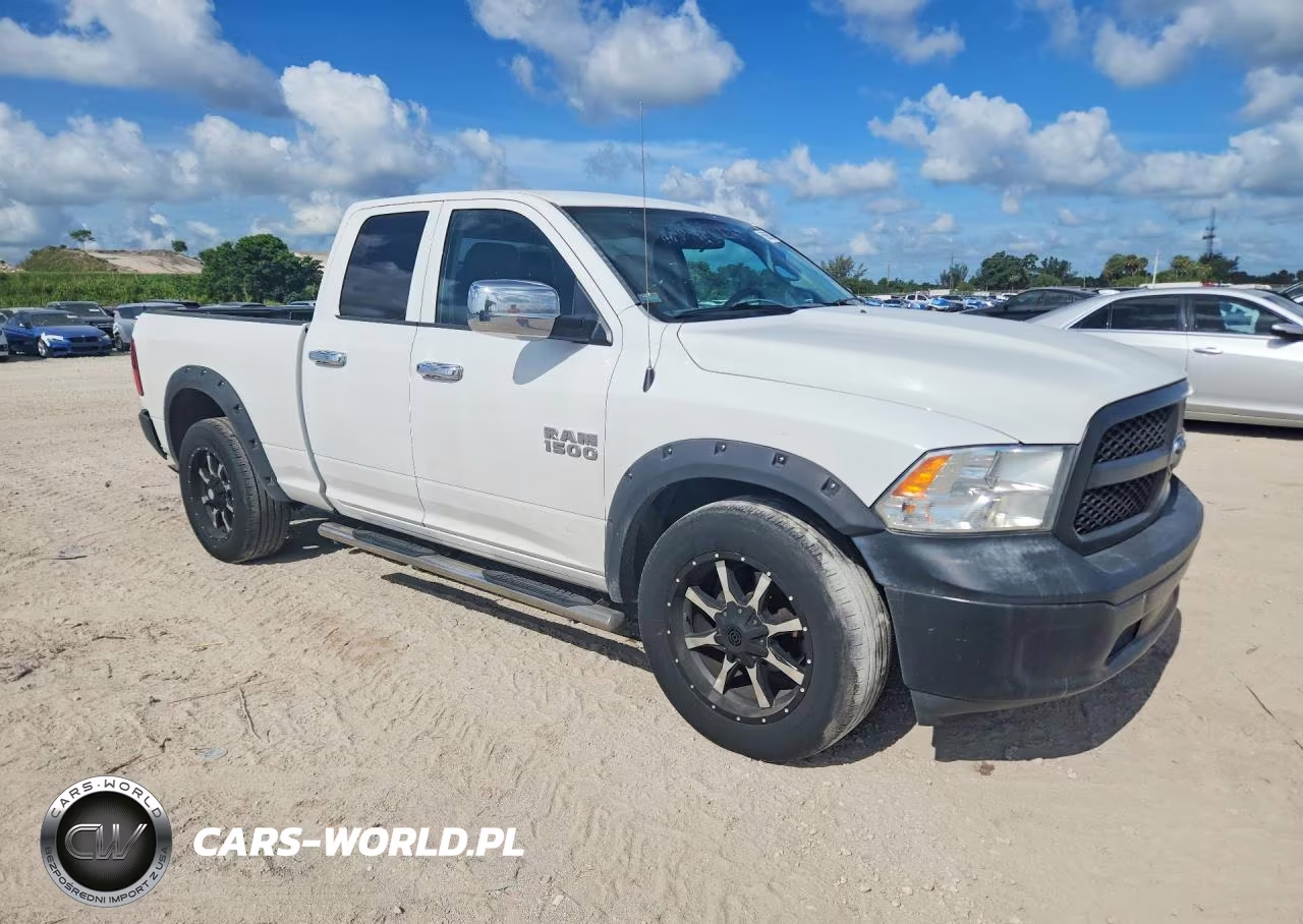 2015 Ram 1500 St VIN:1C6RR6FGXFS729017 - 4