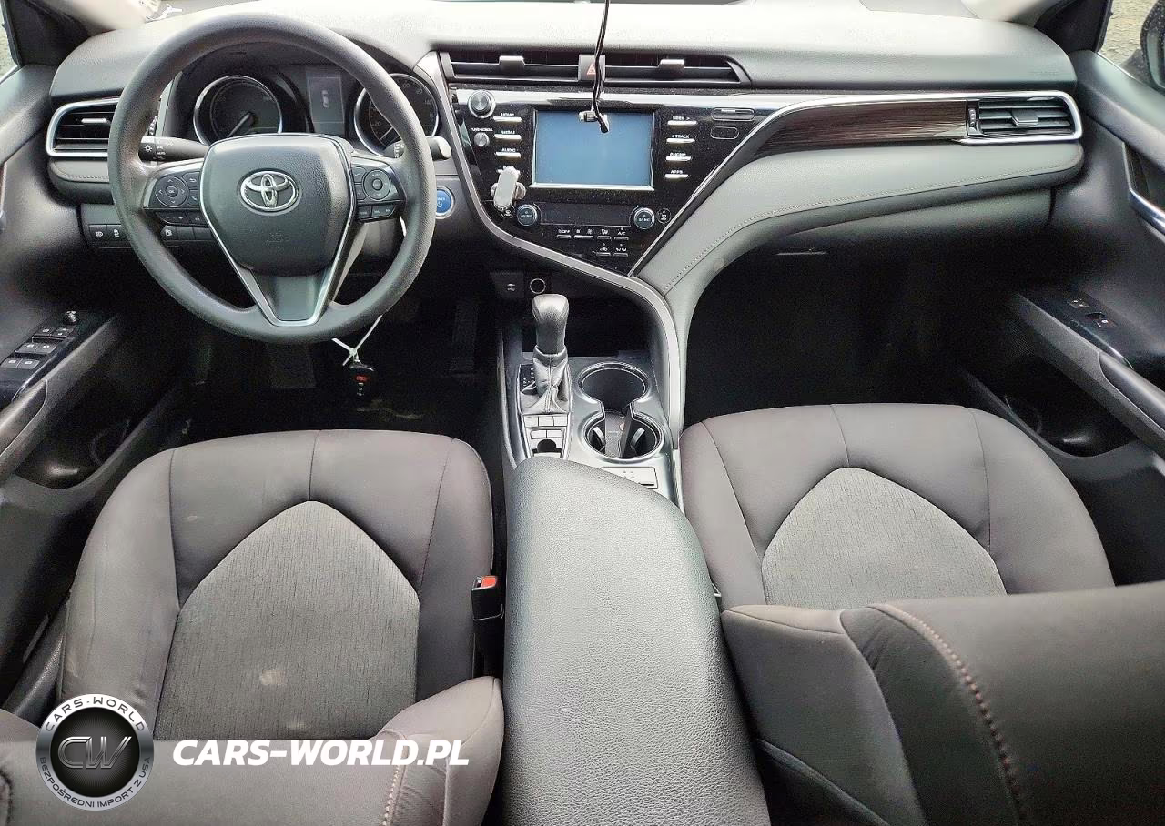 2018 Toyota Camry Le VIN:4T1B31HK6JU502741 - 8