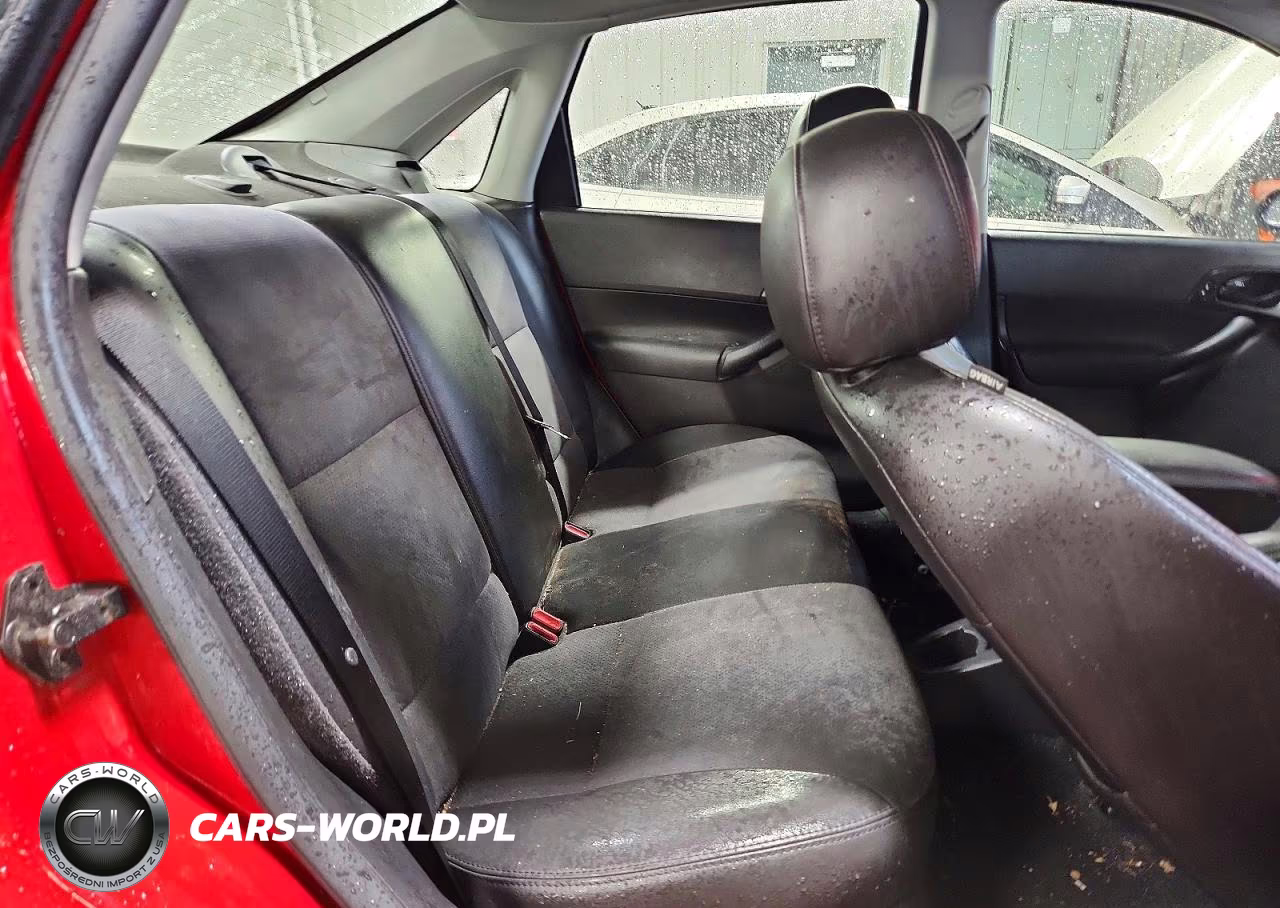 2007 Ford Focus St VIN:1FAHP38Z87W288849 - 10