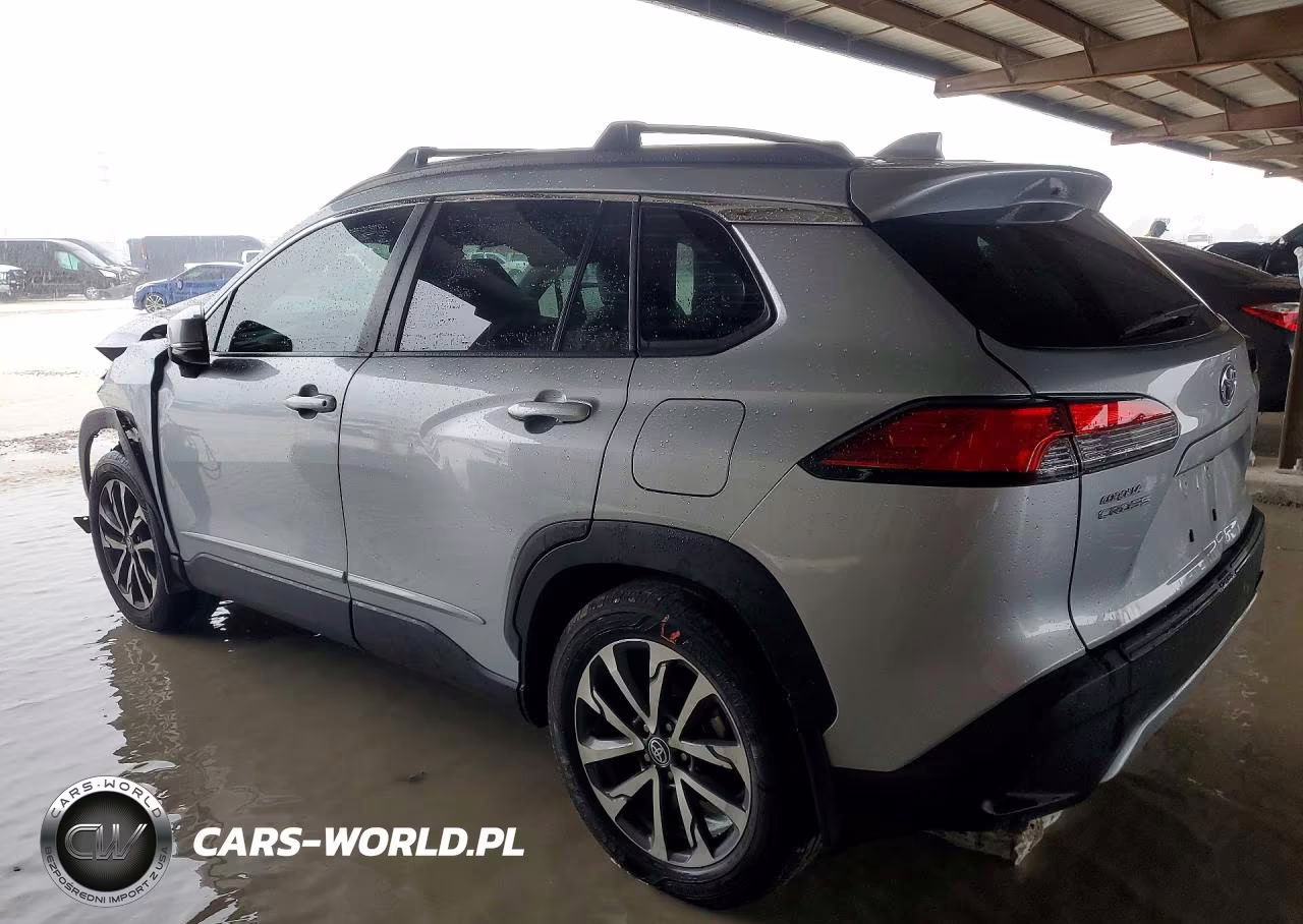 2023 Toyota Corolla Cross Xle VIN:7MUDAAAG9PV054426 - 2