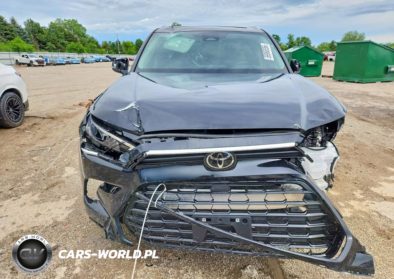 2026 Toyota Grand Highlander Xle VIN:5TDAAAB59TS113057 - 5