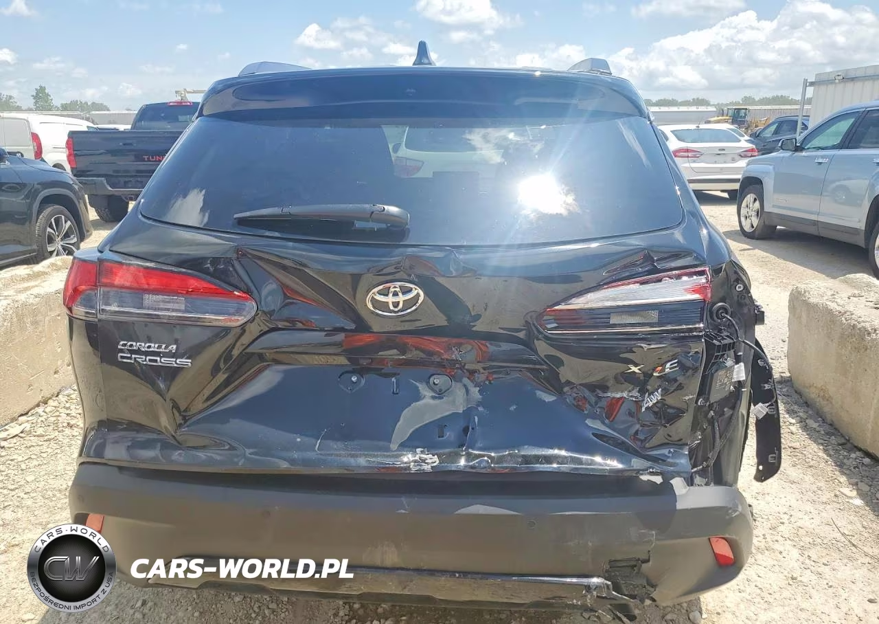 2026 Toyota Corolla Cross Xle VIN:7MUDAABGXTV174888 - 6