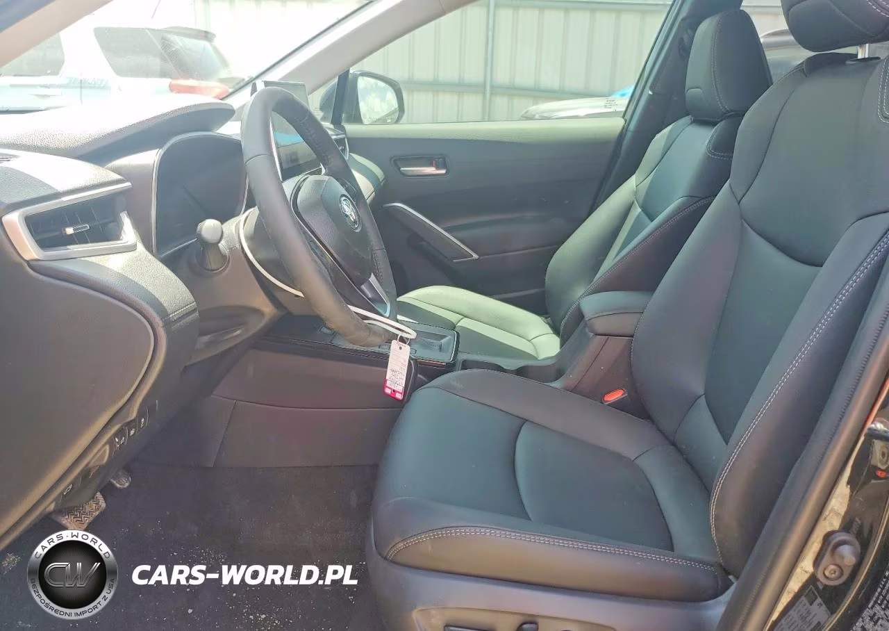 2026 Toyota Corolla Cross Xle VIN:7MUDAABGXTV174888 - 7