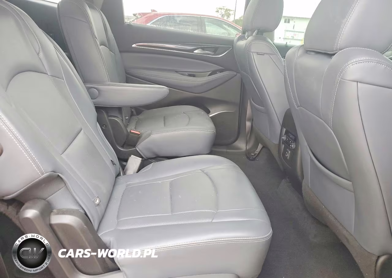 2020 Buick Enclave Essence VIN:5GAEVAKW7LJ177708 - 11