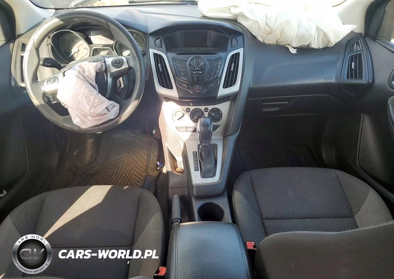 2012 Ford Focus Se VIN:1FAHP3K22CL464298 - 8