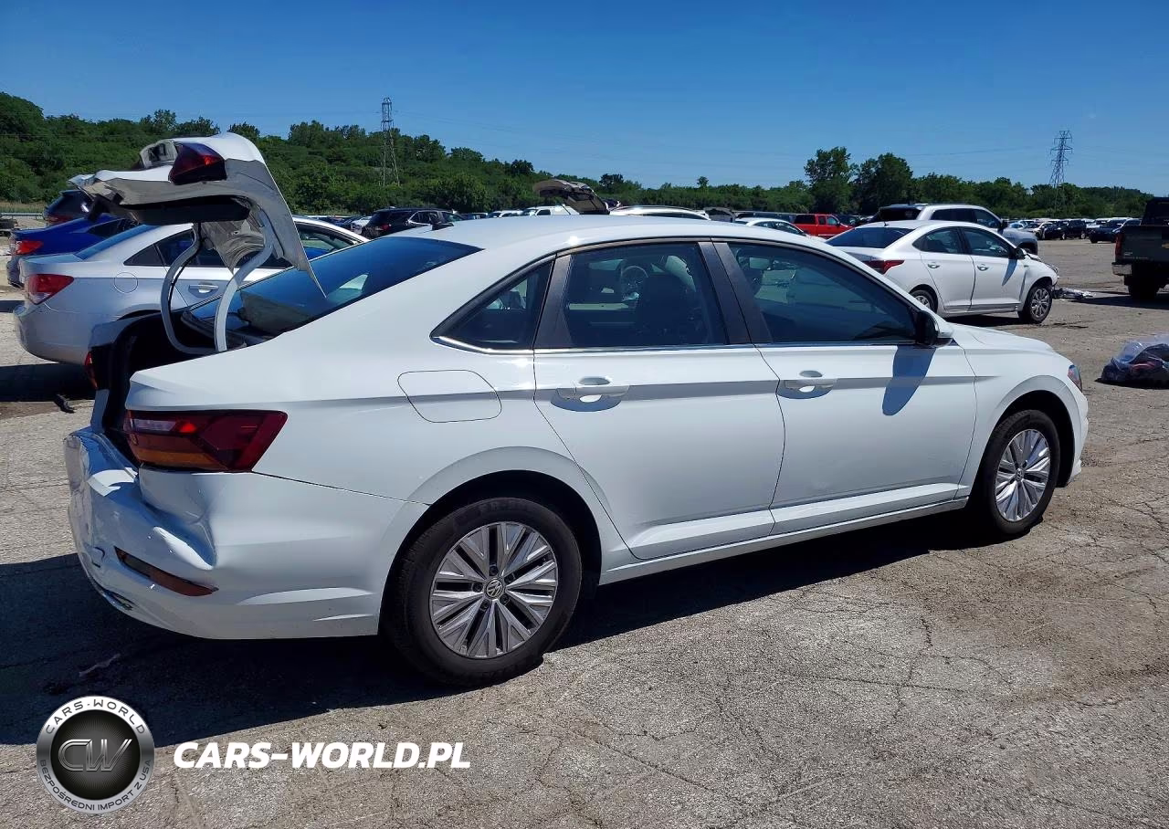 2019 Volkswagen Jetta S VIN:3VWC57BUXKM269515 - 3
