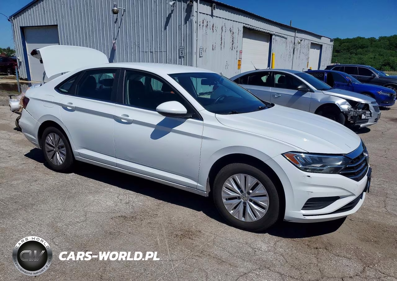 2019 Volkswagen Jetta S VIN:3VWC57BUXKM269515 - 4