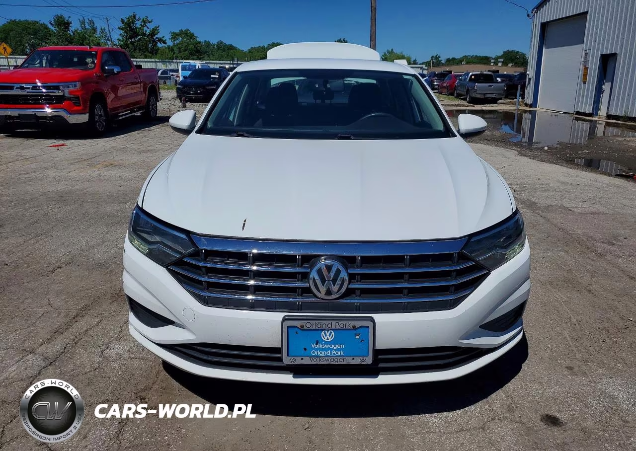 2019 Volkswagen Jetta S VIN:3VWC57BUXKM269515 - 5