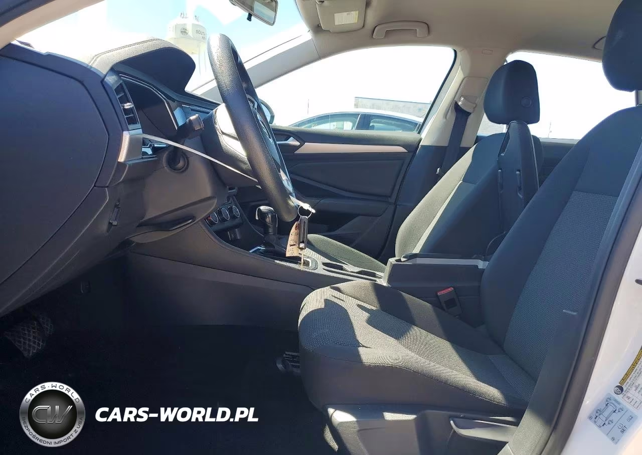 2019 Volkswagen Jetta S VIN:3VWC57BUXKM269515 - 7
