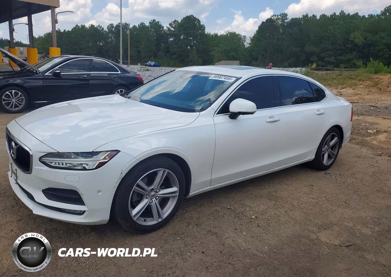 2018 Volvo S90 T5 Momentum