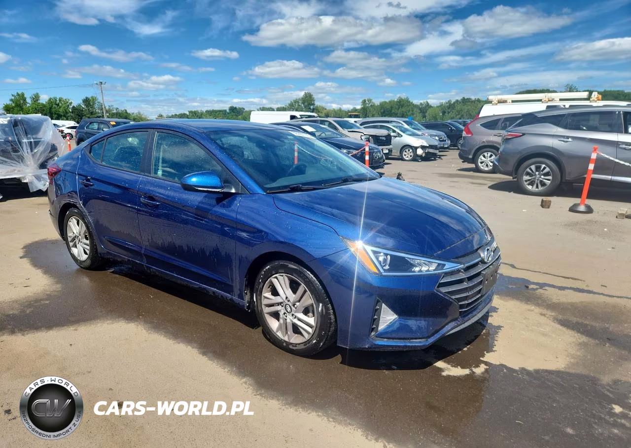 2020 Hyundai Elantra Sel VIN:5NPD84LF1LH538781 - 4