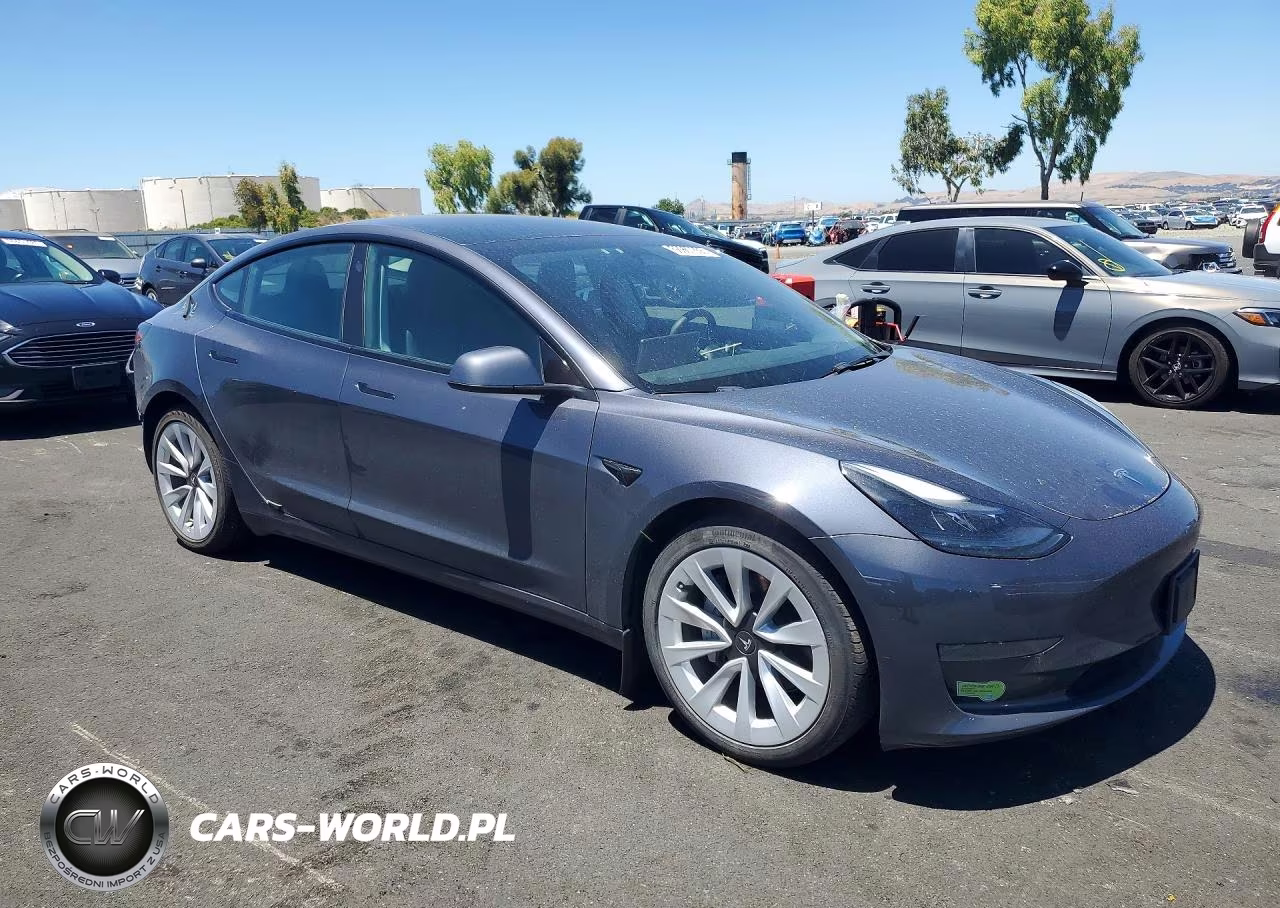 2023 Tesla Model 3 VIN:5YJ3E1EB7PF386359 - 4