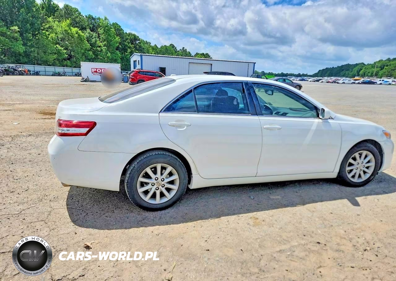 2010 Toyota Camry Xle VIN:4T4BF3EK0AR048676 - 3