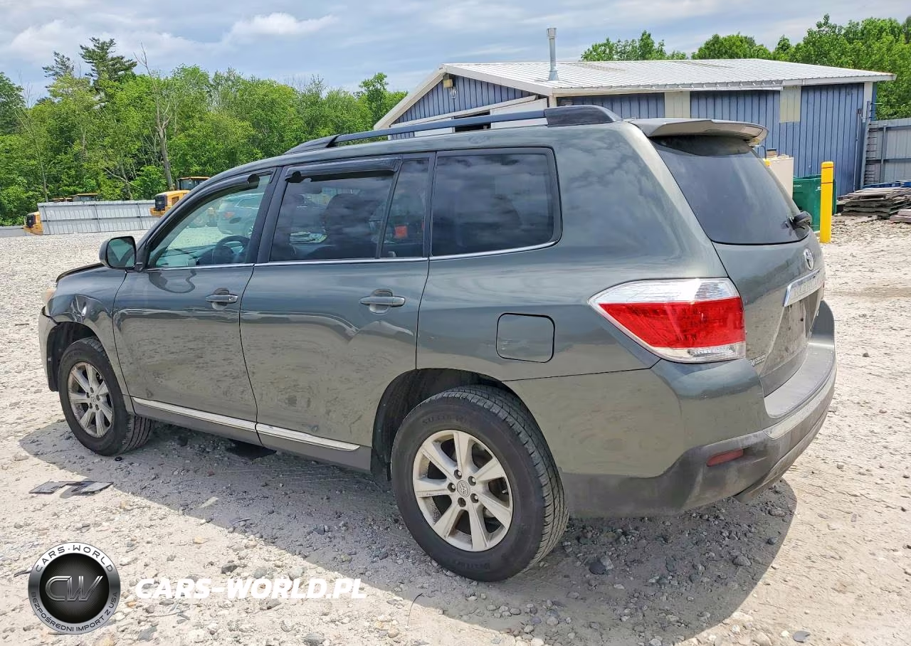 2012 Toyota Highlander Base VIN:5TDBK3EH1CS143463 - 2