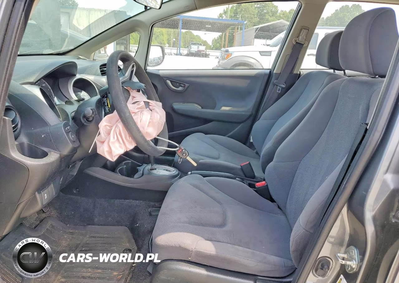 2012 Honda Fit VIN:JHMGE8H37CS000369 - 7