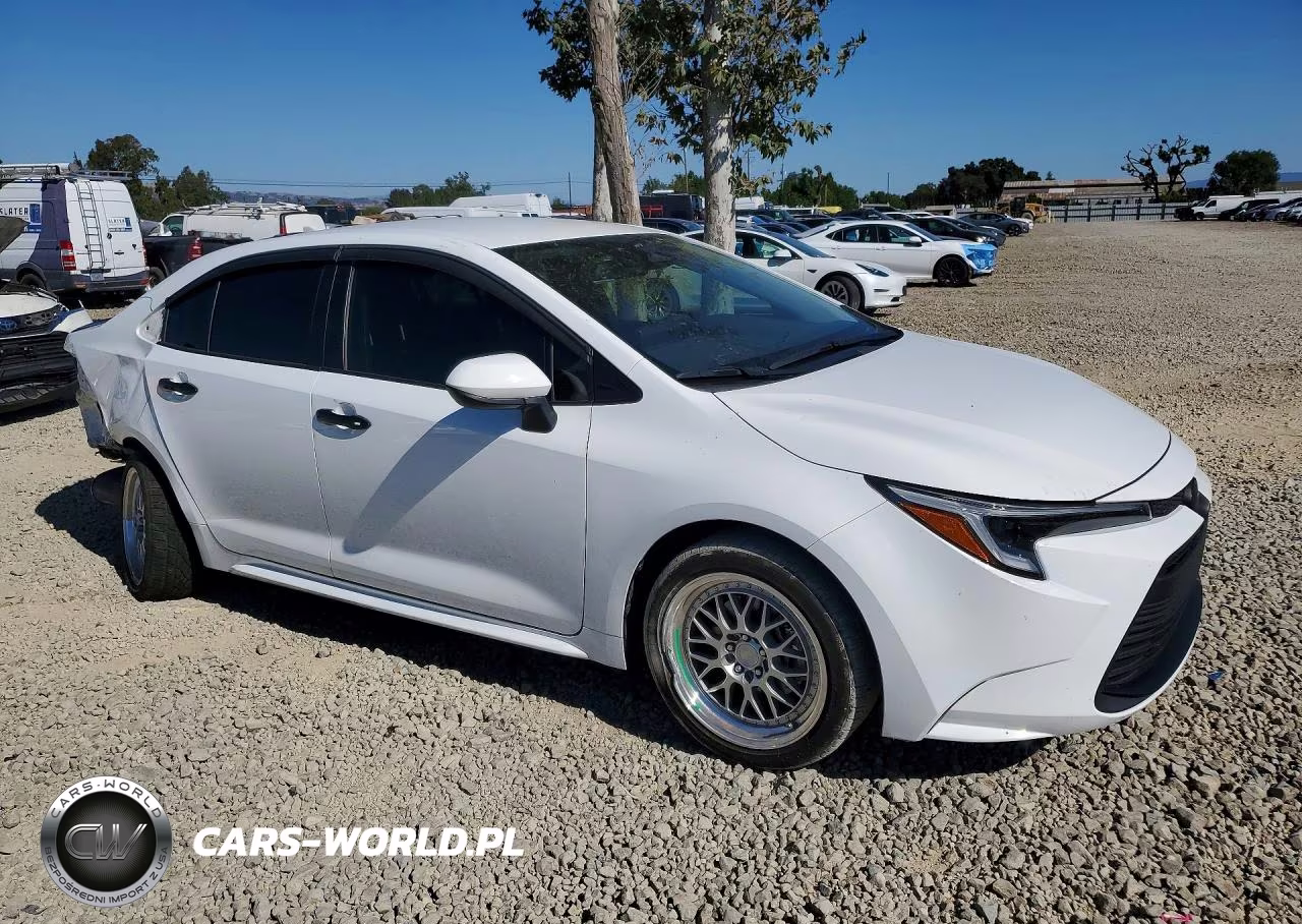 2023 Toyota Corolla Hybrid Le VIN:JTDBCMFE3P3024957 - 4