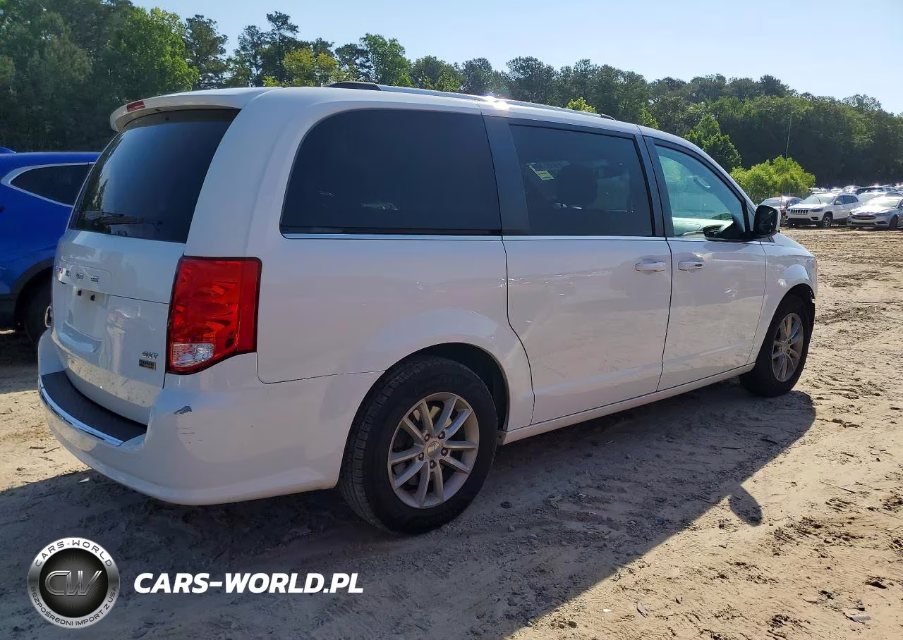 2019 Dodge Grand Caravan Sxt VIN:2C4RDGCG3KR717160 - 3