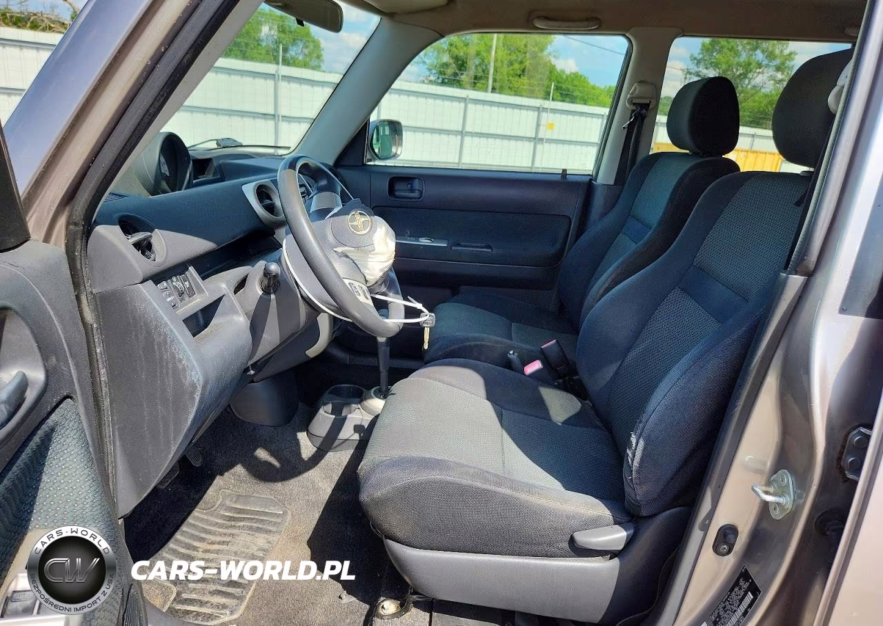 2006 Toyota Scion Xb VIN:JTLKT324164108697 - 7