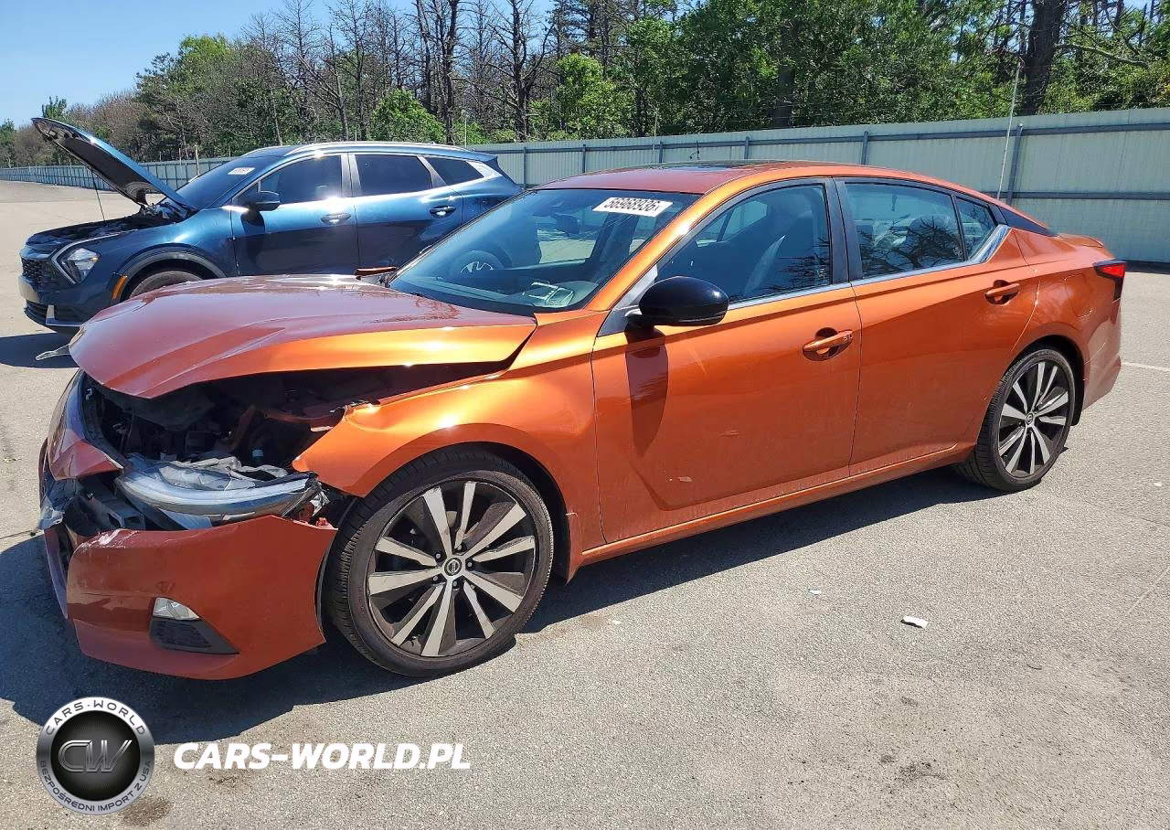 2020 Nissan Altima Sr – zdjęcie 1 z 12