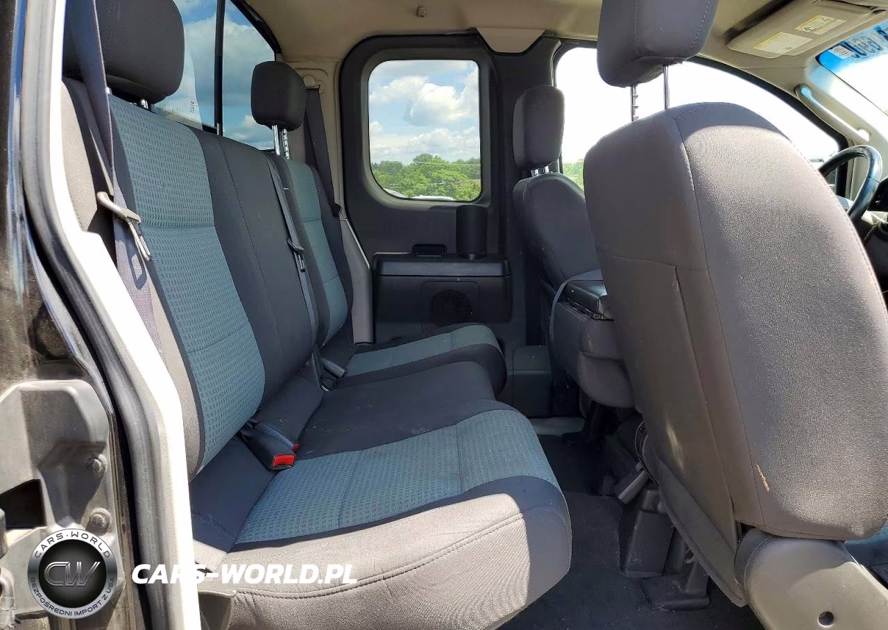 2004 Nissan Titan Xe VIN:1N6AA06BX4N581524 - 10