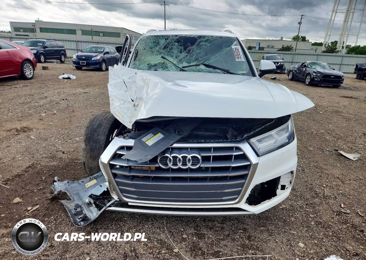 2018 Audi Q5 Premium Plus VIN:WA1BNAFY8J2246825 - 5