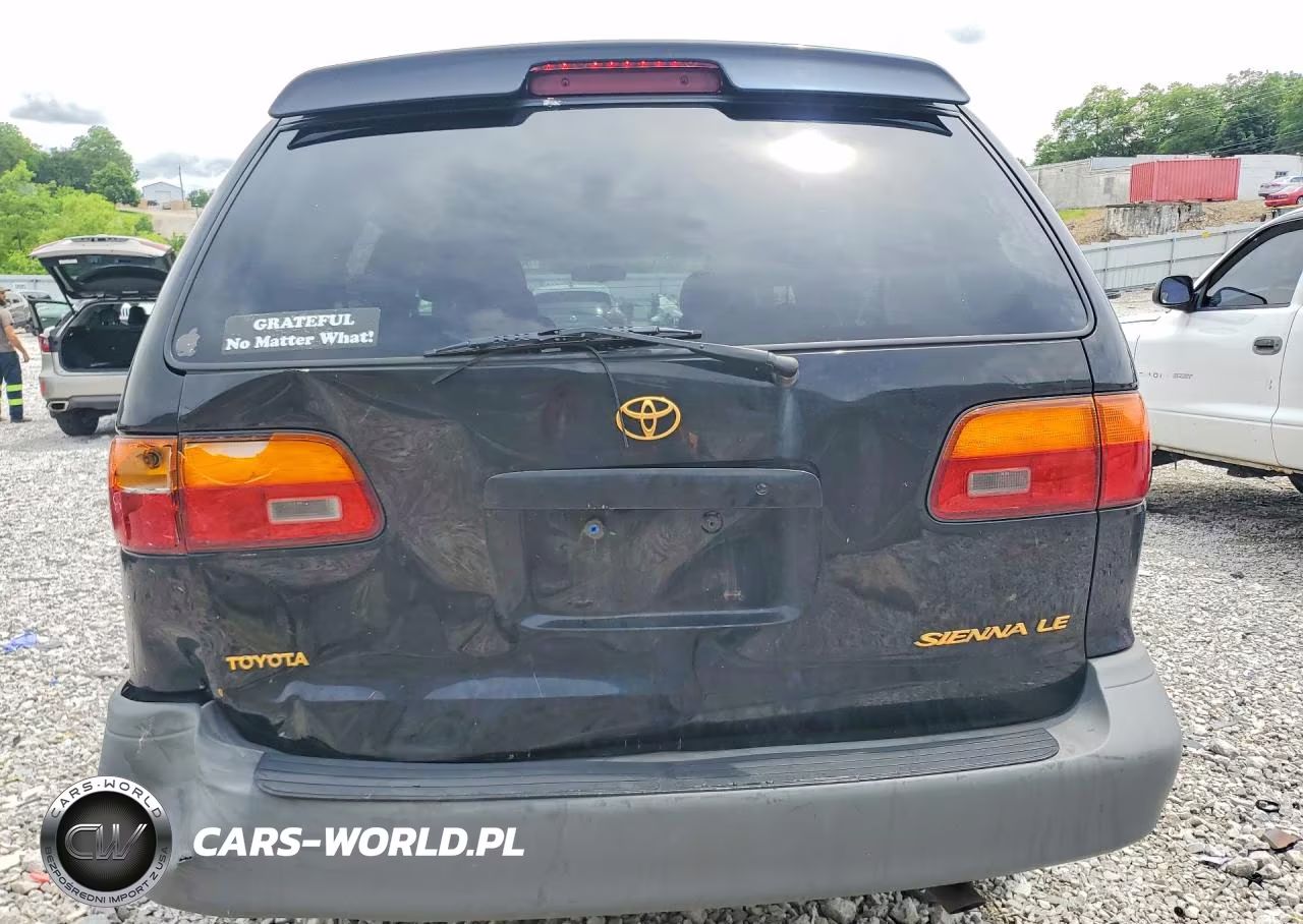 1998 Toyota Sienna Le VIN:4T3ZF13C5WU021805 - 6