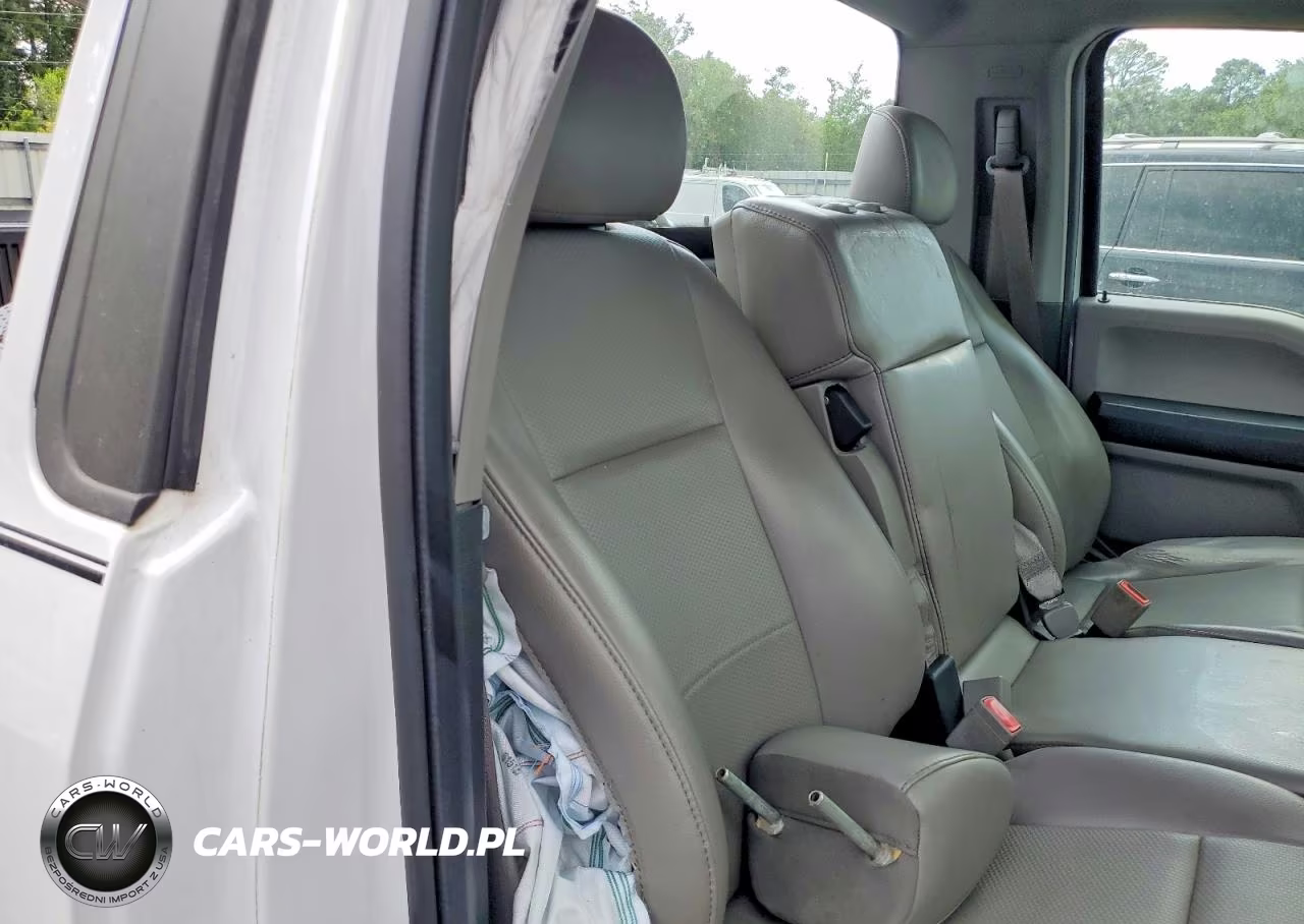 2018 Ford F150 VIN:1FTMF1CB3JKD28425 - 10