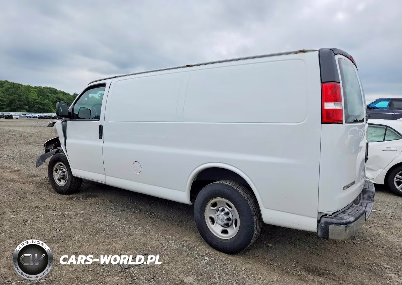 2019 Chevrolet Express G2500 VIN:1GCWGAFP5K1246930 - 2