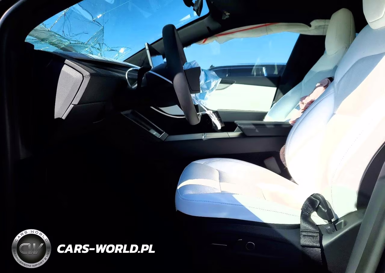 2026 Tesla Model Y VIN:7SAYGDED4TF596093 - 7