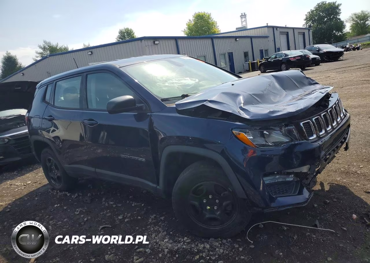 2018 Jeep Compass Sport VIN:3C4NJDAB0JT256749 - 4