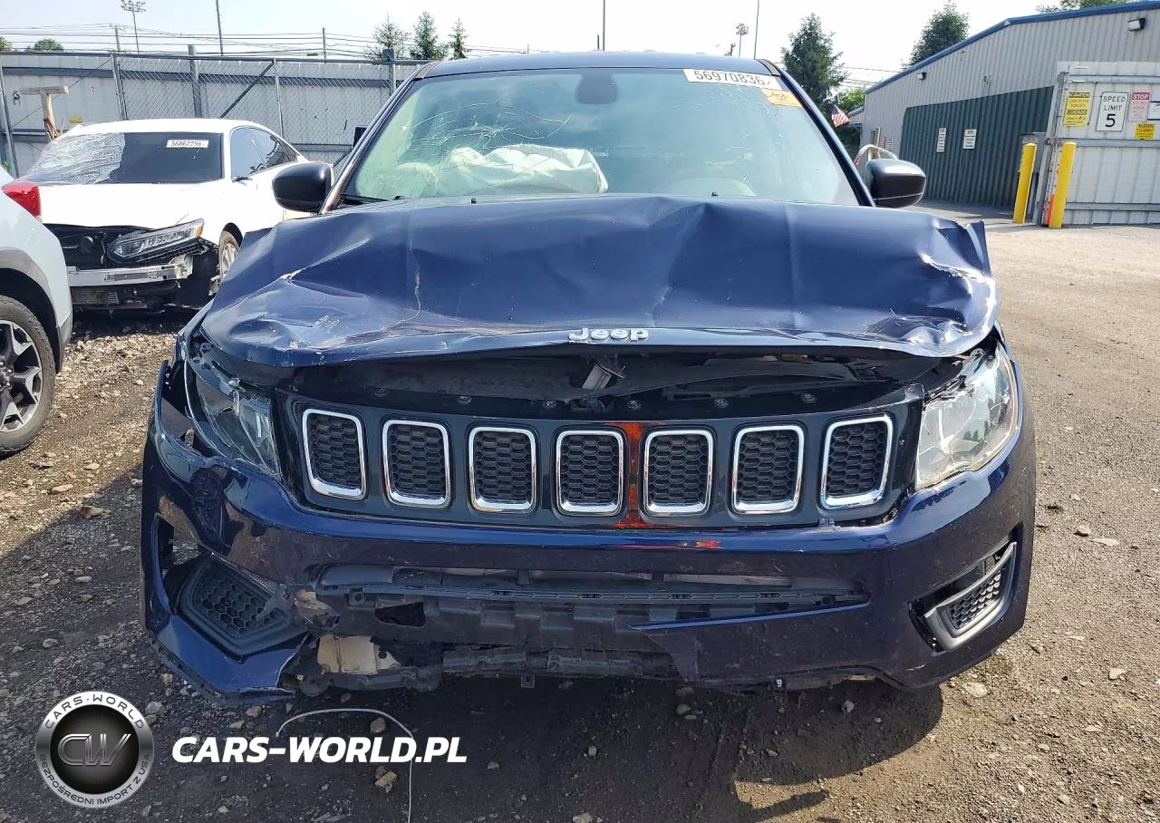 2018 Jeep Compass Sport VIN:3C4NJDAB0JT256749 - 5