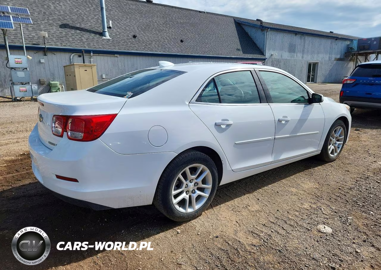 2015 Chevrolet Malibu 1Lt VIN:1G11C5SL9FF339967 - 3