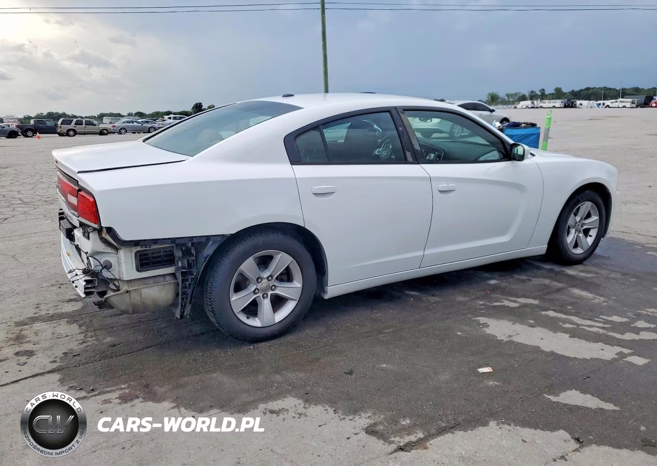 2013 Dodge Charger Se VIN:2C3CDXBGXDH563759 - 3