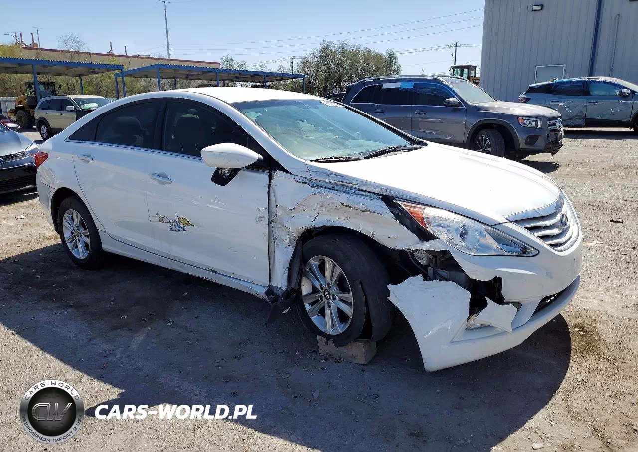 2013 Hyundai Sonata Gls VIN:5NPEB4AC6DH699143 - 4