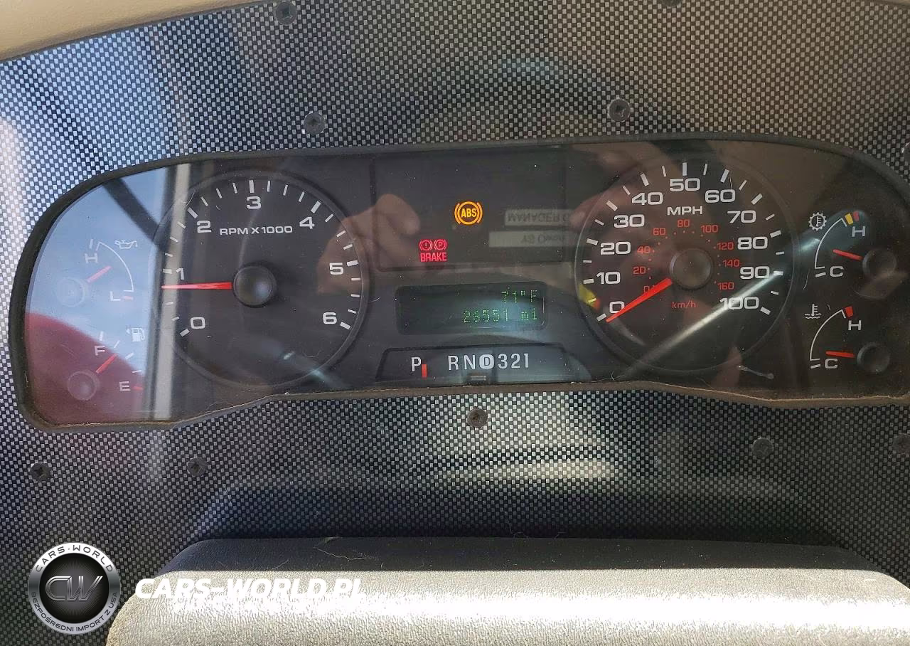 2011 Ford F53 VIN:1F66F5DYXB0A10062 - 8