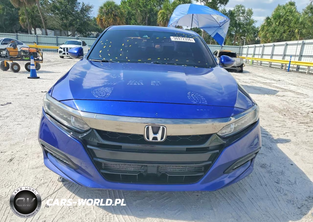 2018 Honda Accord Sport VIN:1HGCV2F3XJA044869 - 5