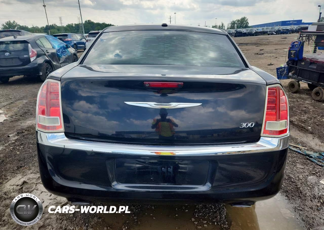 2012 Chrysler 300 Limited VIN:2C3CCACG6CH115550 - 6