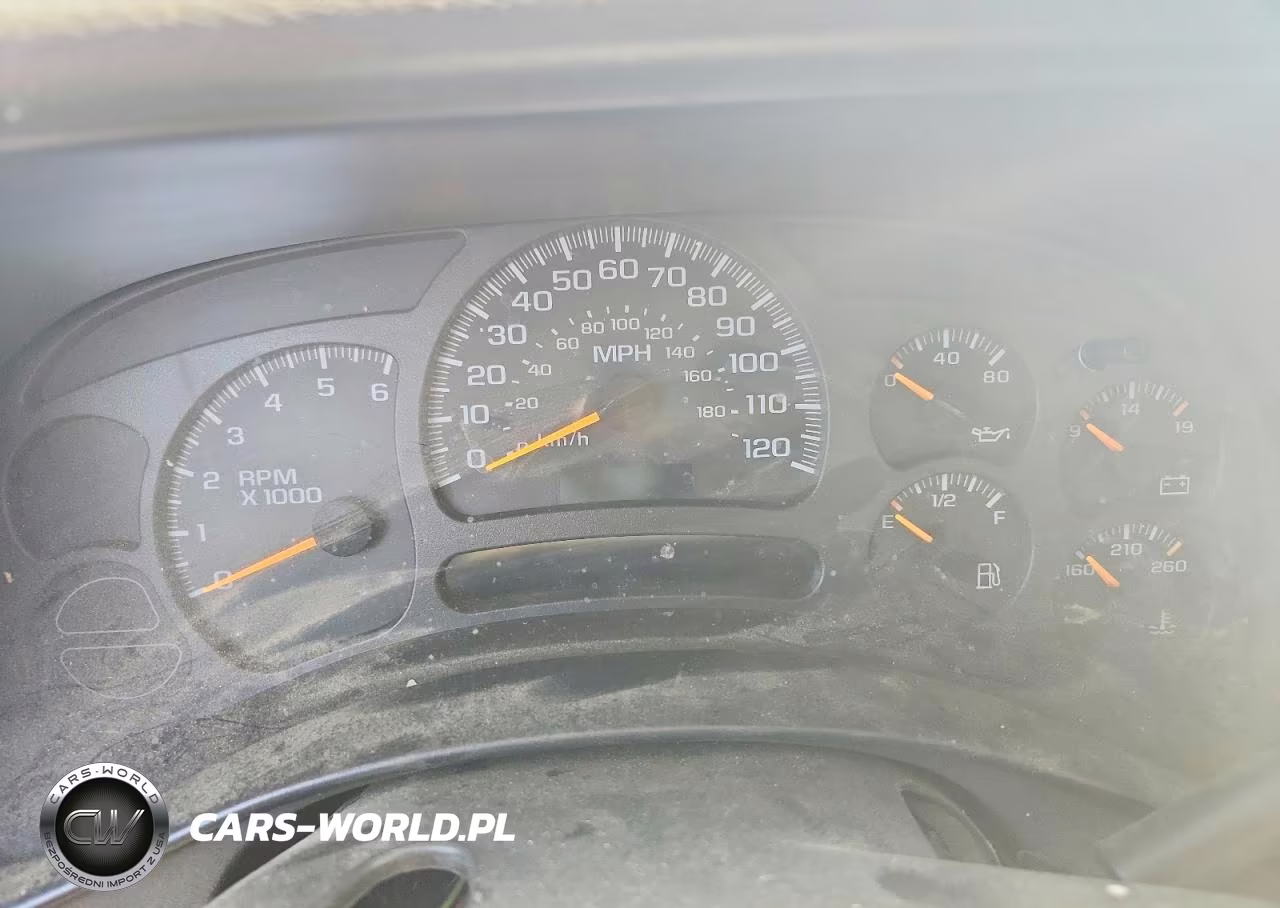 2003 Chevrolet Silverado C1500 VIN:1GCEC19T03Z323528 - 9