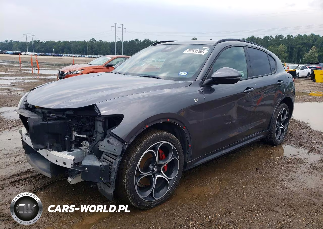 2022 Alfa Romeo Stelvio Ti VIN:ZASPAKBN0N7D32722 - 1
